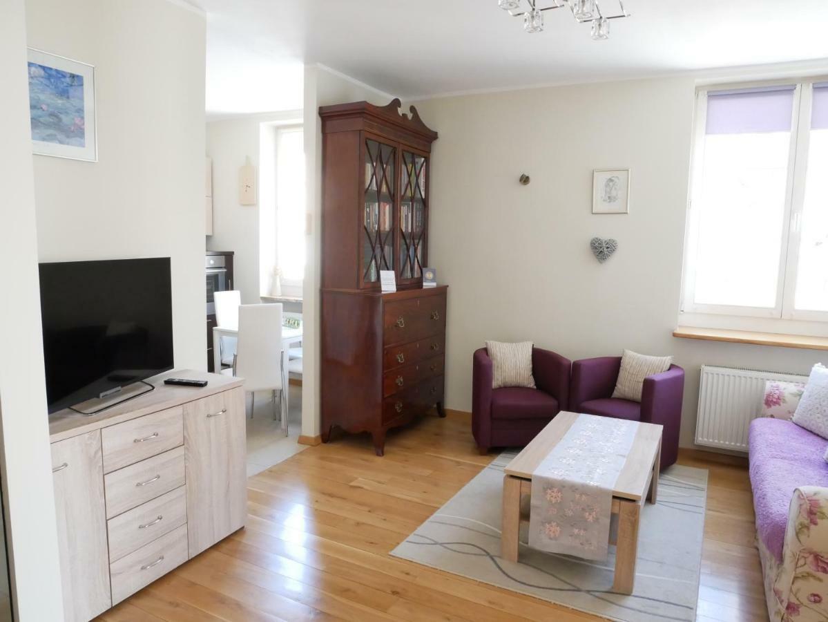 Debowa Grobla Apartment กดัญสก์ ภายนอก รูปภาพ