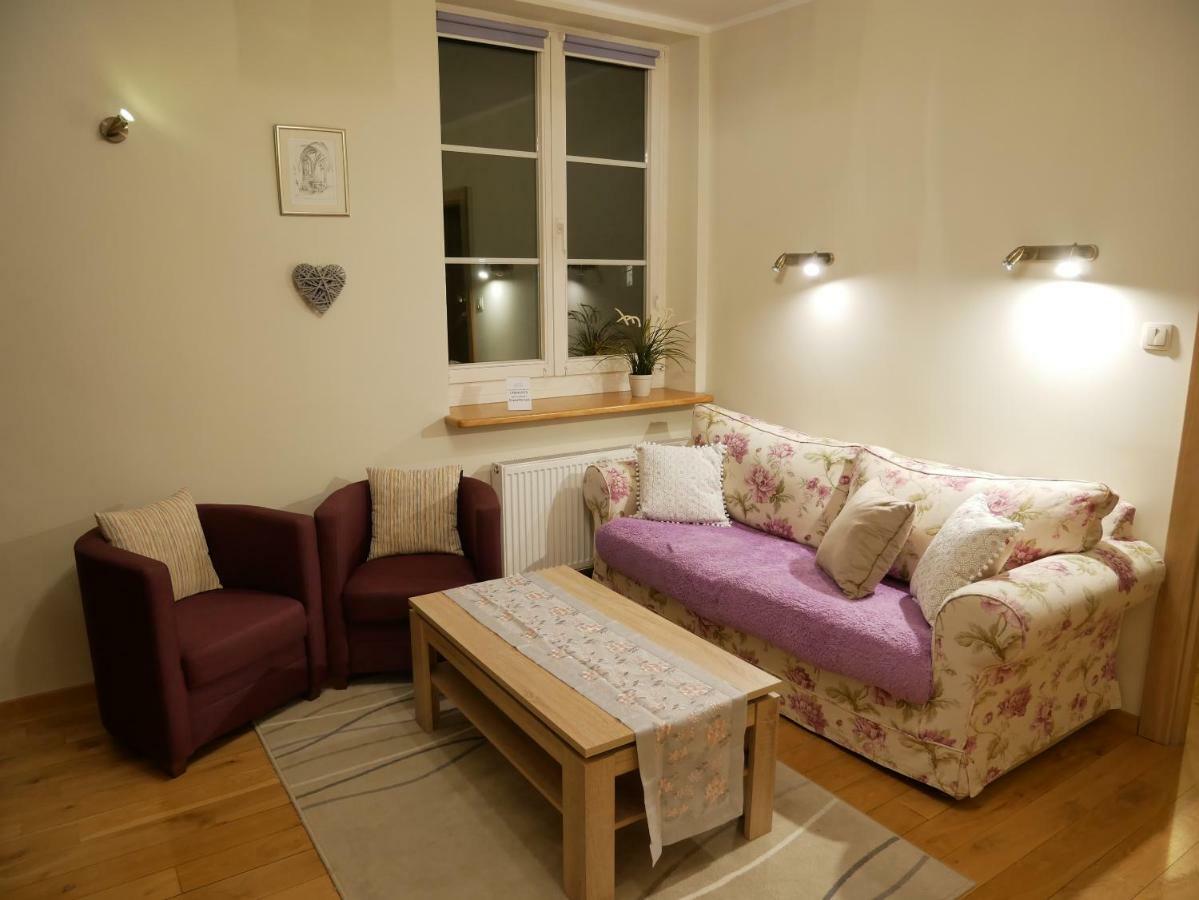 Debowa Grobla Apartment กดัญสก์ ภายนอก รูปภาพ
